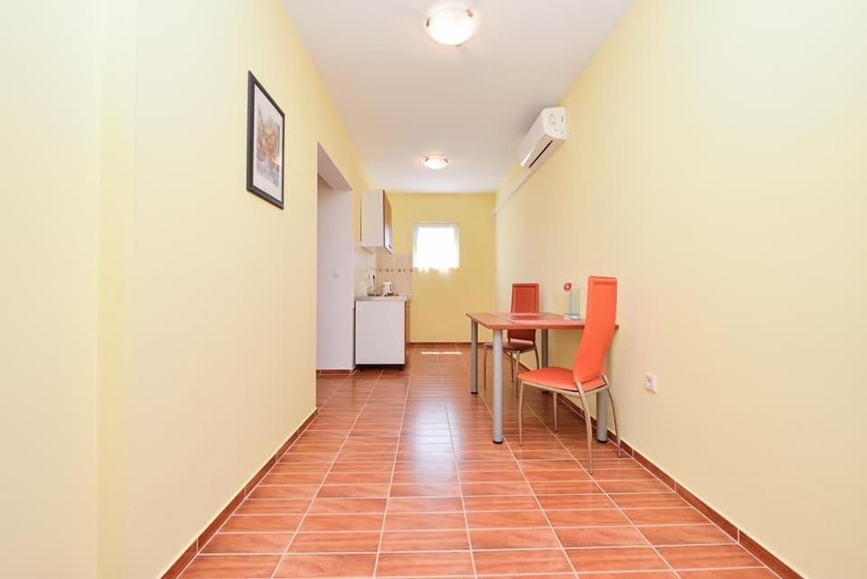 Sreca Apartment Near Beach With Bbq Bibinje Exterior photo