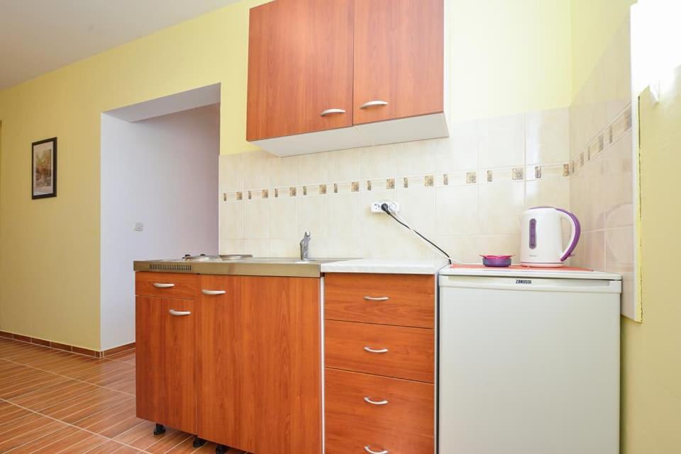 Sreca Apartment Near Beach With Bbq Bibinje Exterior photo